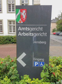 Das Arbeitsgericht Arnsberg verurteilte uneinsichtigen Arbeitgeber zur Weiterbeschäftigung eines Betriebsrates