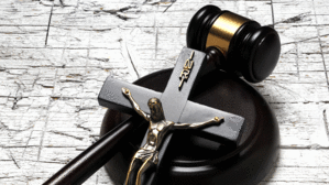 Evangelische Gesamtkirchengemeinde bricht geltendes Recht. Copyright by Adobe Stock/Comugnero Silvana Evangelische Gesamtkirchengemeinde bricht geltendes Recht. Copyright by Adobe Stock/Comugnero Silvana