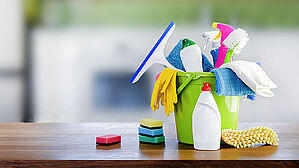 Von der Küche in die Reinigung ist kein Abstieg. Copyright by Adobe Stock/Milan Von der Küche in die Reinigung ist kein Abstieg. Copyright by Adobe Stock/Milan