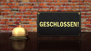 Nach der Schließung von Hotels, Schulen etc. gab es in der Reinigungsbranche viele voreilige Kündigungen. Copyright by Adobe Stock/Alexander Limbach Nach der Schließung von Hotels, Schulen etc. gab es in der Reinigungsbranche viele voreilige Kündigungen. Copyright by Adobe Stock/Alexander Limbach