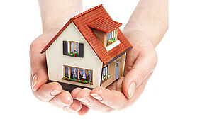 Kostensenkung bis zum Verkauf des Eigenen Hauses? Copyright by Adobe Stock/Andrey Armyagov Kostensenkung bis zum Verkauf des Eigenen Hauses? Copyright by Adobe Stock/Andrey Armyagov