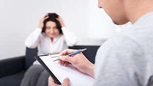 Notwendige Psychotherapie scheitert an Mitwirkung der Krankenkasse. Copyright by Di Studio/fotolia.