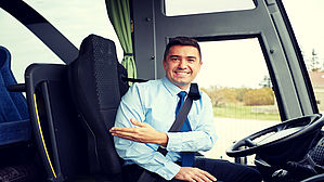 Touristenfreundlicher? Busfahrer: „You don`t need a ticket“. Copyright by Syda Productions/fotolia