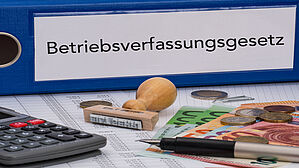 Mitbestimmung bei Festsetzung der Vergütung des Betriebsratsvorsitzenden?
Copyright by skywalk154/Fotolia