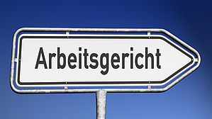 Arbeitsgericht Hamburg erklärt DHV für nicht tariffähig Arbeitsgericht Hamburg erklärt DHV für nicht tariffähig