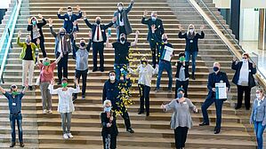 Der Deutsche BetriebsräteTag fand vom 3. – 5. November 2020 im Bonner Bundestag unter Corona-Bedingungen statt. Online konnten sich viele Interessierte beteiligen. Der Deutsche BetriebsräteTag fand vom 3. – 5. November 2020 im Bonner Bundestag unter Corona-Bedingungen statt. Online konnten sich viele Interessierte beteiligen.