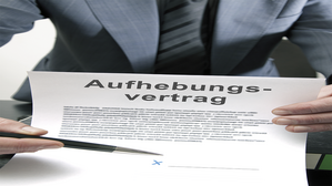 BAG: Ohne Bedenkzeit unterschriebene Aufhebungsverträge können wirksam sein © Adobe Stock - Von Joachim Lechner BAG: Ohne Bedenkzeit unterschriebene Aufhebungsverträge können wirksam sein © Adobe Stock - Von Joachim Lechner