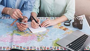 Urlaub dient der Erholung. Es muss für den Arbeitnehmer möglich sein, ihn frei zu verplanen. Copyright by Adobe Stock/Prostock-studio Urlaub dient der Erholung. Es muss für den Arbeitnehmer möglich sein, ihn frei zu verplanen. Copyright by Adobe Stock/Prostock-studio