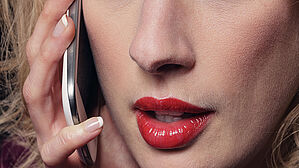Telefonsexdienstleisterinnen Freiberufler- oder Arbeitnehmerinnen? Copyright by Adobe Stock / mariesacha