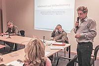 Teamleiter Manfred Frauenhoffer lud zur lebhaften Diskussion über aktuelle Rechtsprechung.