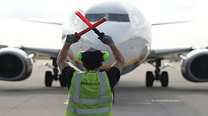 Angestellte von Ryanair müssen nicht in Irland klagen, sondern können ihre Ansprüche nahe dem Arbeitsort durchsetzen.