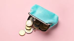 Erwerbsminderungsrenten sind nicht üppig – da zählt jeder Euro im Geldbeutel. © Adobe Stock: Pixel-Shot Erwerbsminderungsrenten sind nicht üppig – da zählt jeder Euro im Geldbeutel. © Adobe Stock: Pixel-Shot