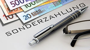 Sonderzahlung kann nur gestrichen werden, wenn die entsprechende Regelung klar und verständlich formuliert ist. Copyright by Butch/fotolia