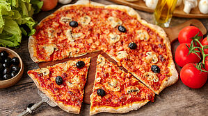 Macht ein schlechtes Teil die ganze Pizza ungenießbar? Copyright by Jérôme Rommé/Fotolia
