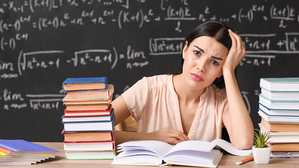 Kündigung in der Probezeit – geht das nach mehreren Befristungen? - fragte sich die saarländische Lehrerin. © Adobe Stock: Pixel-Shot Kündigung in der Probezeit – geht das nach mehreren Befristungen? - fragte sich die saarländische Lehrerin. © Adobe Stock: Pixel-Shot