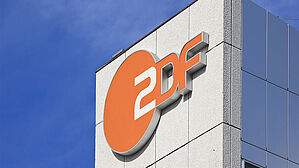 Hat das ZDF ein Problem mit dem Gebot der Lohngleichheit zwischen Frauen und Männern? Copyright by Adobe Stock/Andreas Prott