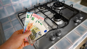 Auch nach Erlass des Versäumnisurteils musste der Koch um seinen Lohn nicht bangen. © Adobe Stock: M-Production Auch nach Erlass des Versäumnisurteils musste der Koch um seinen Lohn nicht bangen. © Adobe Stock: M-Production