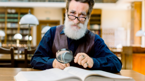 Studierender Rentner begehrt Ausbildungsförderung. © Adobe Stock - Von sofiko14 Studierender Rentner begehrt Ausbildungsförderung. © Adobe Stock - Von sofiko14