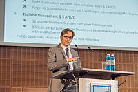 Moderation V. l. n. r.: Dr. Johannes Heuschmid, Hugo Sinzheimer Institut für Arbeitsrecht und Dorothee Müller-Wenner DGB Rechtsschutz GmbH, Zeitschrift »Arbeit und Recht«