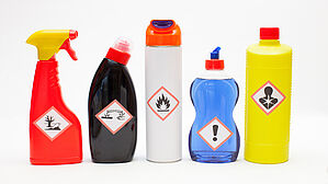 Reinigungsmittel können Atemwegserkrankungen verursachen. Copyright by fineart-collection / Fotolia.