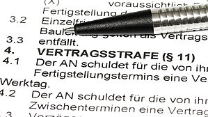 Nicht jede Vertragsstrafe ist auch wirksam, aber wer gegen eine wirksame Vertragsstrafe verstößt, dem drohen empfindliche Zahlungen.