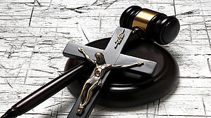 Kirchliche Arbeitgeber dürfen nicht immer Religionszugehörigkeit fordern! Copyright by Comugnero Silvana/fotolia Kirchliche Arbeitgeber dürfen nicht immer Religionszugehörigkeit fordern! Copyright by Comugnero Silvana/fotolia
