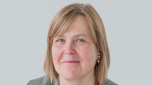 Angelika Kapeller, Centrum für Revision der DGB Rechtsschutz GmbH: „Beharrlichkeit zahlt sich aus“. Angelika Kapeller, Centrum für Revision der DGB Rechtsschutz GmbH: „Beharrlichkeit zahlt sich aus“.