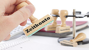 Beharrliche Verstöße gegen Arbeitszeitregelungen können fristlose Kündigung begründen. Beharrliche Verstöße gegen Arbeitszeitregelungen können fristlose Kündigung begründen.
