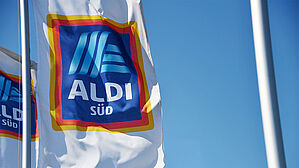 Trotz Eigenfinanzierung und einiger Risiken kann das Auszeitkonto von Aldi Süd interessant für Arbeitnehmer*innen sein. Copyright by Adobe Stock/nmann77 Trotz Eigenfinanzierung und einiger Risiken kann das Auszeitkonto von Aldi Süd interessant für Arbeitnehmer*innen sein. Copyright by Adobe Stock/nmann77