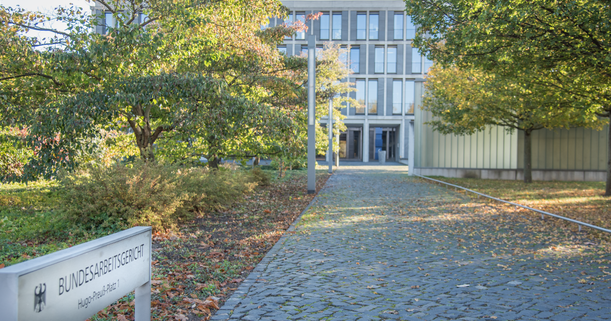 Das Gewerkschaftliche Centrum war vor dem Bundesarbeitsgericht für eine geringfügig Beschäftigte in einem Mindestlohnverfahren erfolgreich.