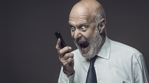 Klar und deutlich vermittelte der Arbeitgeber seine Auffassung zur Kündigungsfrist des Klägers, setzte sich damit aber nicht durch. © Adobe Stock: stokkete Klar und deutlich vermittelte der Arbeitgeber seine Auffassung zur Kündigungsfrist des Klägers, setzte sich damit aber nicht durch. © Adobe Stock: stokkete