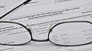 Grundsicherung im Alter: Besondere Umstände sind zu berücksichtigen. Copyright by Stockfotos-MG/Fotolia