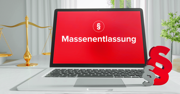 Krankheitsbedingte Massenentlassungen anzeigepflichtig? © Adobe Stock - Von MQ-Illustration