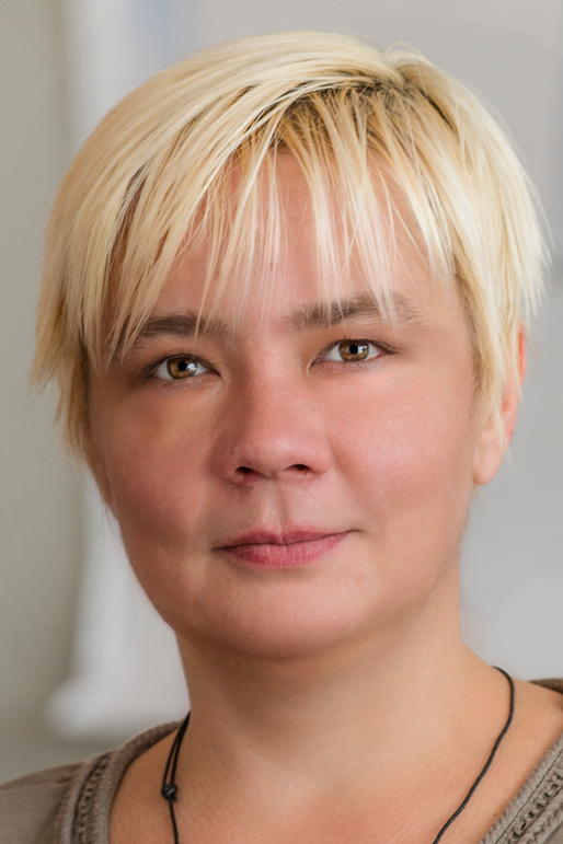 Als Sachbearbeiterin für Grundsicherung bearbeitet Sabine Jakobeschky ihre Verfahren eigenständig.